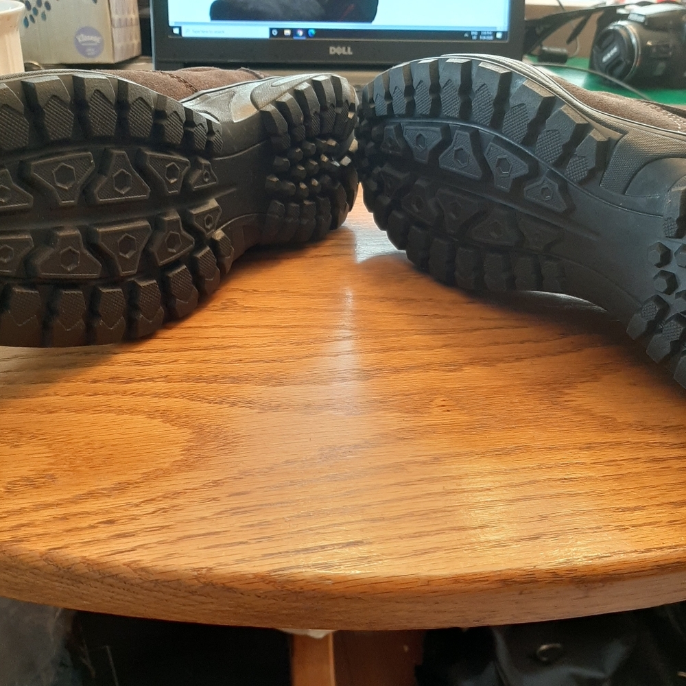 Man's shoes - Picture 7 of 8